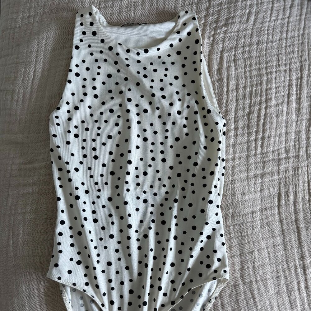 Stradivarius Polka Dot Bodysuit New Without Tags - Size M 🤍 - Picture 2 of 12
